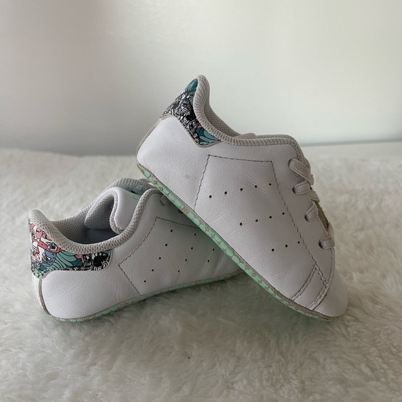 SOLD!!Adidas Stan Smith Baby Crib's Shoes White Size 3K. - Picture 5 of 7